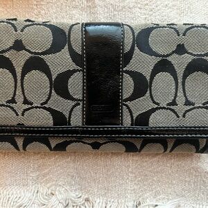 Coach Black and Cream Signature Clutch